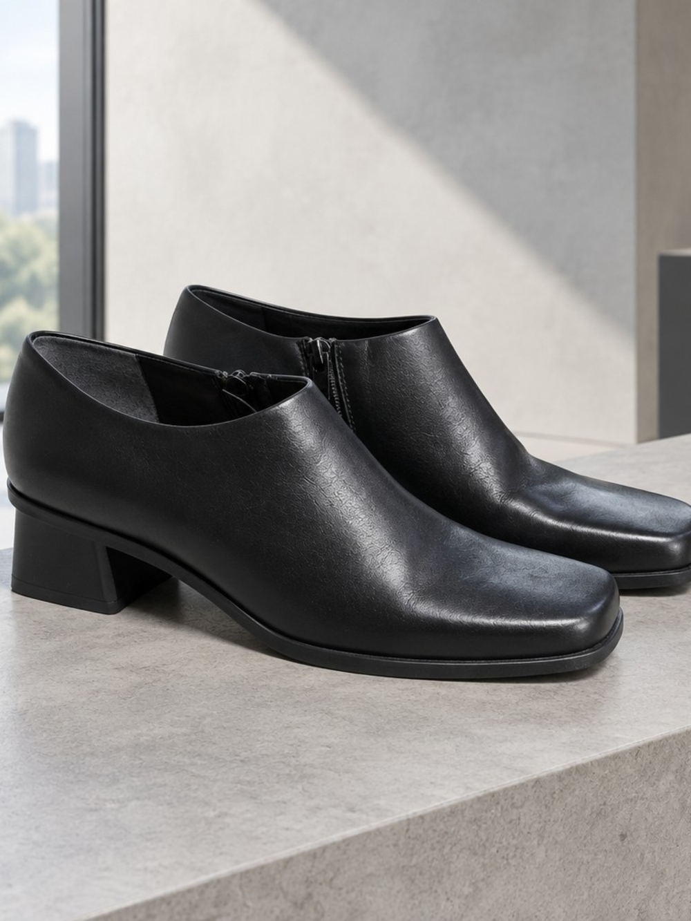Naturalizer Black Leather Low Block Heel Ankle Booties
